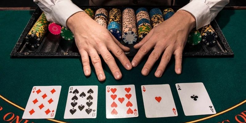 Tìm hiểu game bài Mậu Binh hấp dẫn